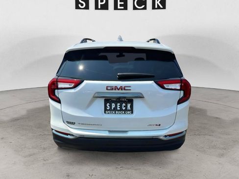 Used 2023 GMC Terrain AT4 w/ Tech Package AWD/4WD image 4