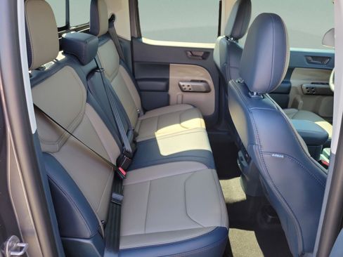 New 2026 Ford Maverick Lariat w/ 4K Tow Package image 27