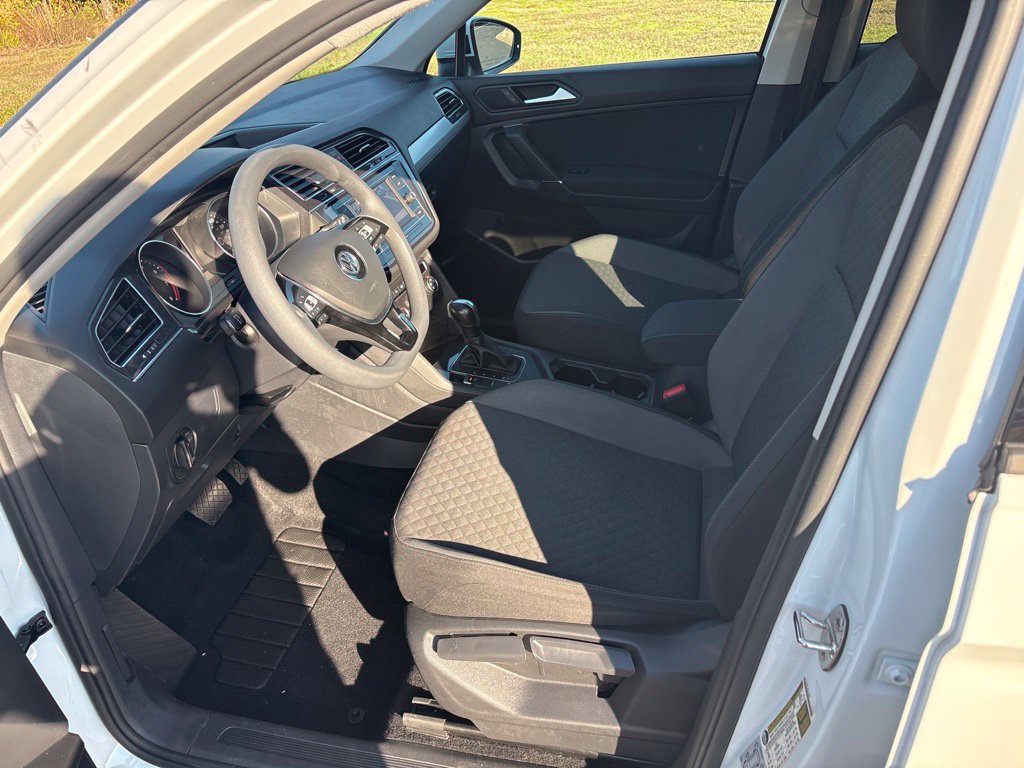 Used 2020 Volkswagen Tiguan S FWD image 15