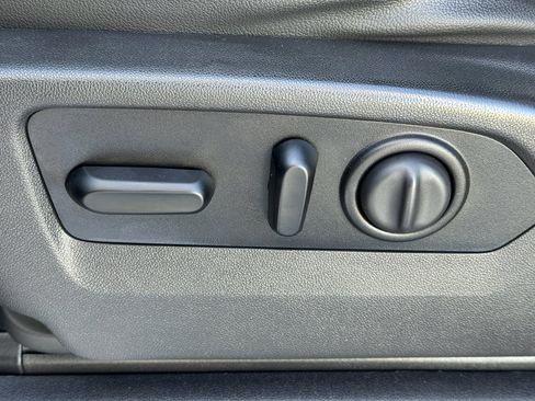 Used 2020 GMC Sierra 1500 SLT w/ SLT Premium Package image 13