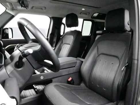 Used 2020 Land Rover Defender 110 HSE AWD/4WD image 5