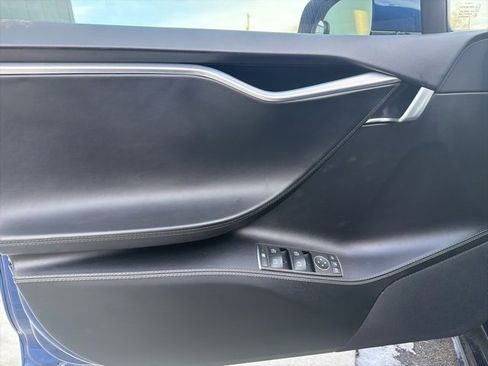 Used 2017 Tesla Model S 75 image 20
