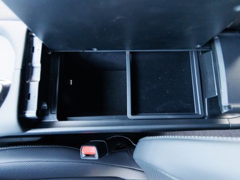 Certified 2026 Toyota Crown XLE image 28