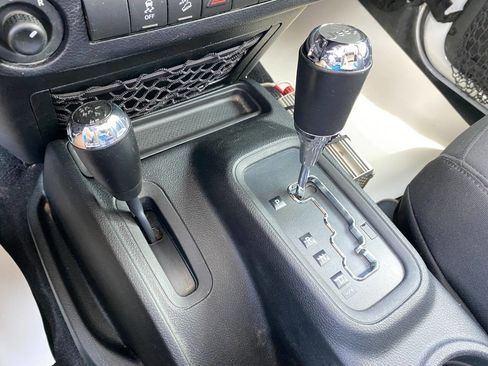 Used 2017 Jeep Wrangler Unlimited Sport w/ Quick Order Package 24S image 15