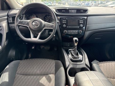 Used 2017 Nissan Rogue S AWD/4WD image 7