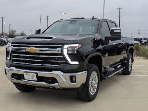 Used 2025 Chevrolet Silverado 2500 LTZ w/ LTZ Premium Texas Edition image 7