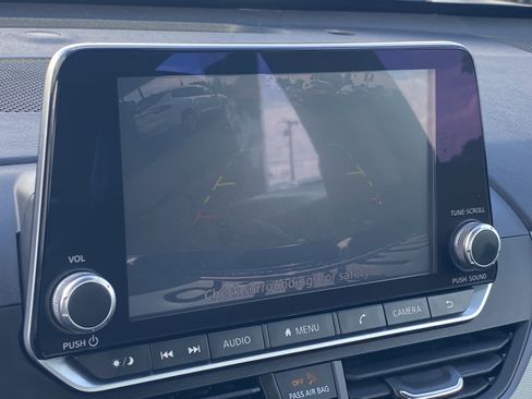 Used 2024 Nissan Altima 2.5 SR image 22