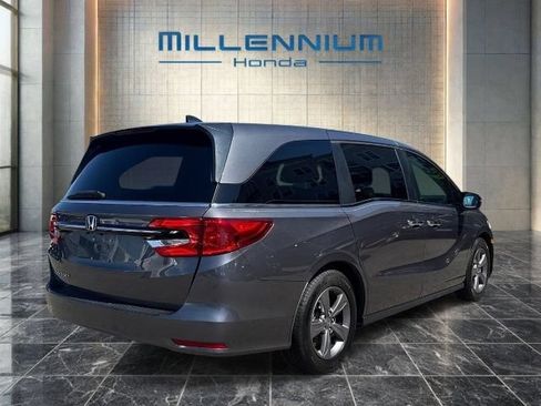 Used 2024 Honda Odyssey EX image 5