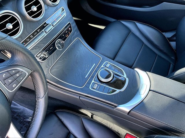 Used 2017 Mercedes-Benz C 300 Sedan image 15