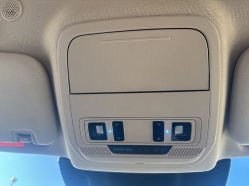 Certified 2024 Ford Explorer XLT w/ Equipment Group 202A image 14