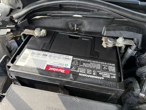 Used 2014 Lexus IS 250 w/ F-Sport Package RWD image 21