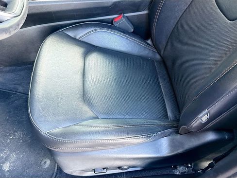 Used 2023 Jeep Compass Limited image 21