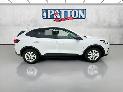 New 2026 Ford Escape Active image 8