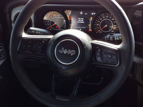 Used 2024 Jeep Wrangler Unlimited Sport AWD/4WD image 21