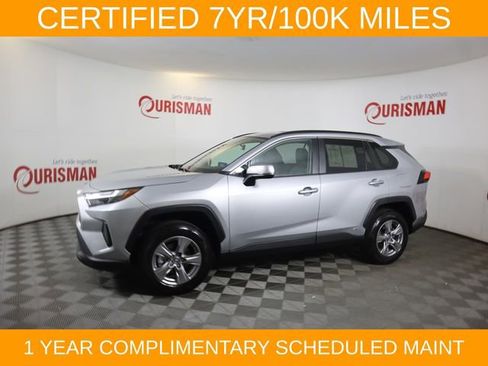 Used 2025 Toyota RAV4 XLE AWD/4WD image 5