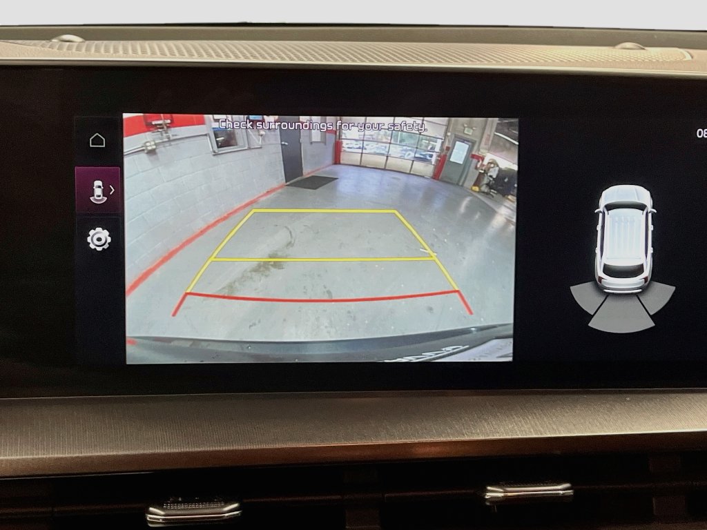 Used 2023 Kia Telluride S AWD/4WD image 14