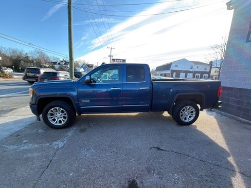 Used 2015 GMC Sierra 1500 SLE w/ All-Terrain Package image 4