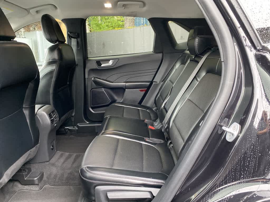 Used 2024 Ford Escape Platinum AWD/4WD image 5