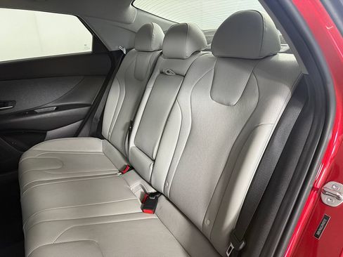 Used 2023 Hyundai Elantra Limited w/ Cargo Package FWD image 32