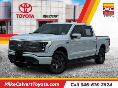Used 2025 Ford F150 Lightning Lariat