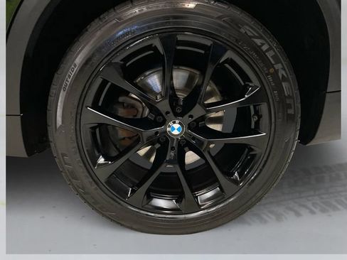 Used 2019 BMW X5 xDrive40i w/ Convenience Package AWD/4WD image 19