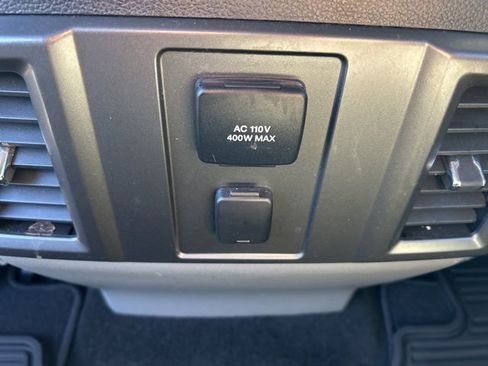 Used 2017 Ford F250 XLT w/ XLT Value Package image 14