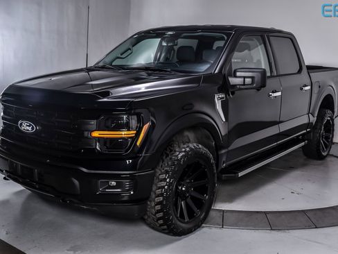 Used 2024 Ford F150 XLT image 2