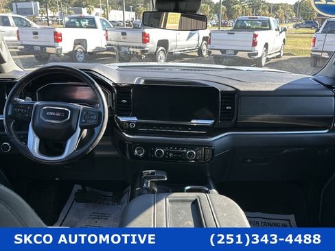 Used 2022 GMC Sierra 1500 Elevation image 15