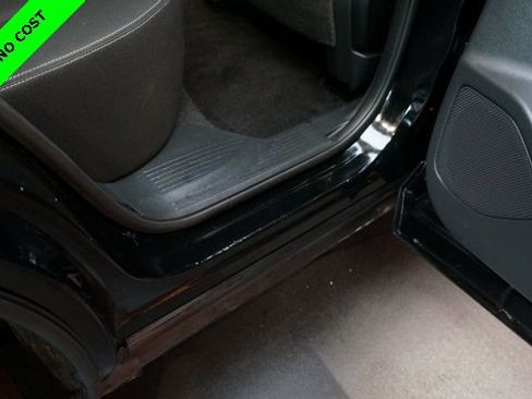 Certified 2023 Nissan Rogue S image 47