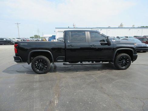 Certified 2025 Chevrolet Silverado 2500 LT w/ Trail Boss Package AWD/4WD image 5