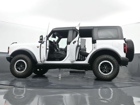 New 2025 Ford Bronco Badlands image 69