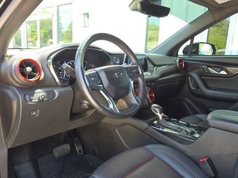 Used 2021 Chevrolet Blazer RS w/ Enhanced Convenience Package image 24