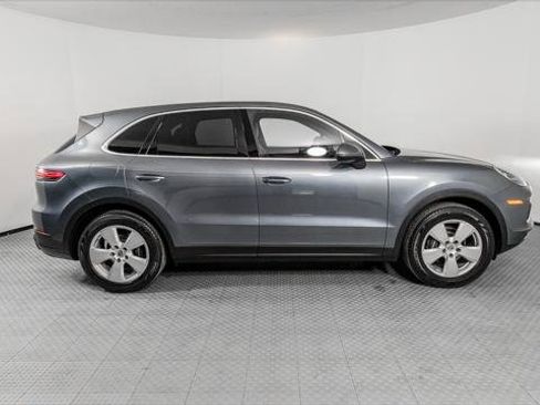 Used 2019 Porsche Cayenne image 9