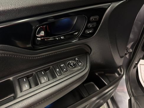 Used 2023 Honda Odyssey Elite image 12
