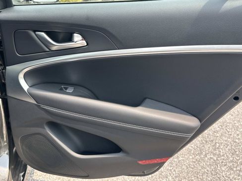Used 2026 Genesis G70 2.5T RWD image 36