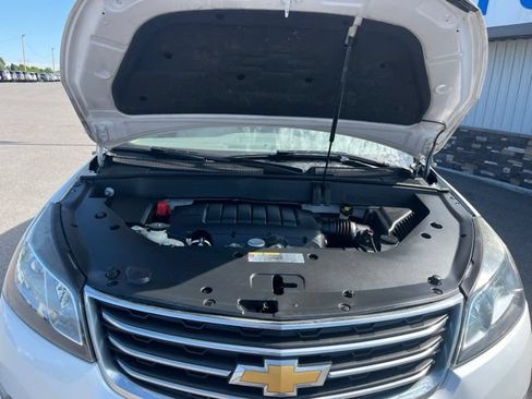 Used 2016 Chevrolet Traverse LTZ AWD/4WD image 22