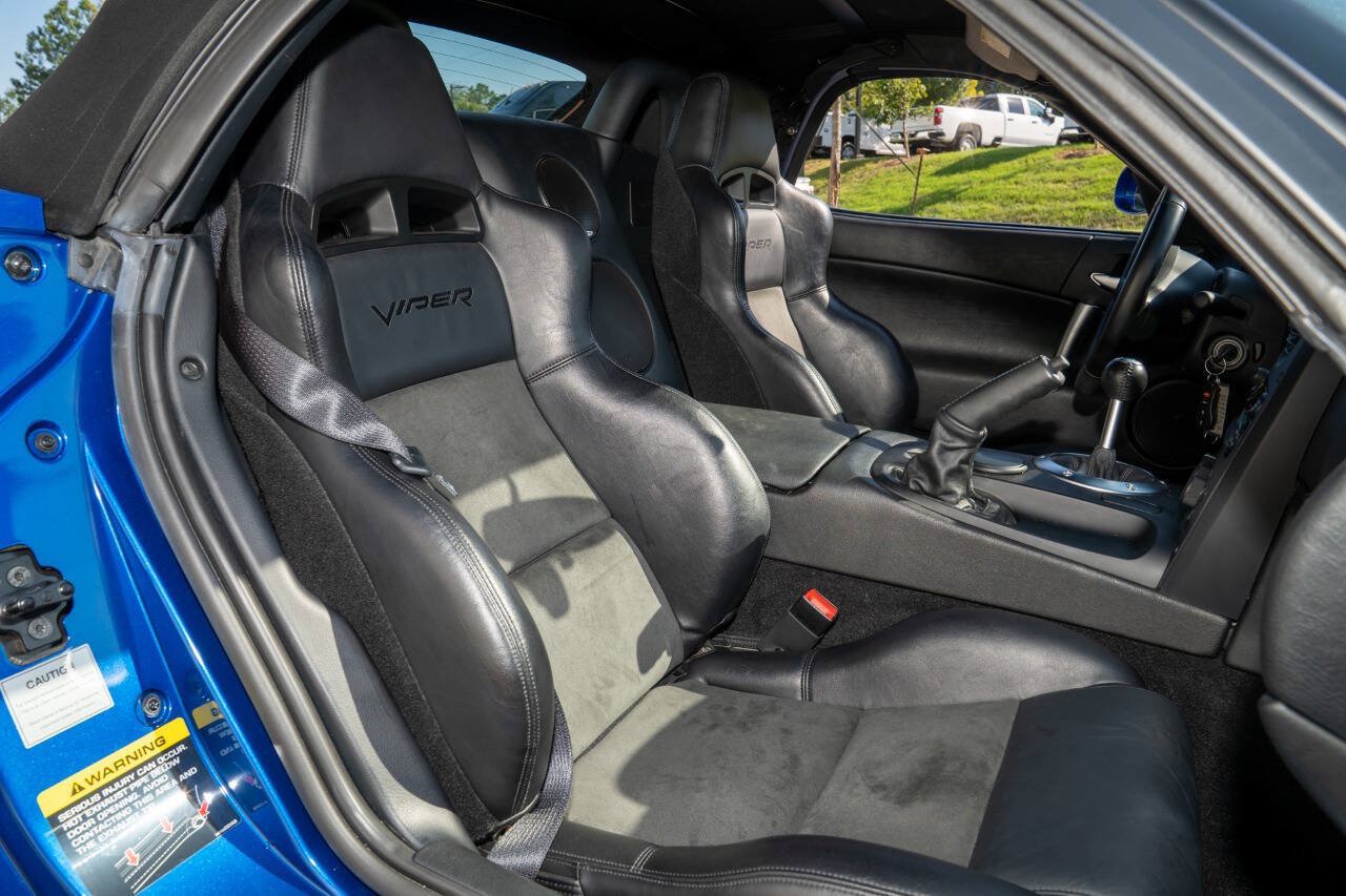 Used 2006 Dodge Viper SRT-10 RWD image 49