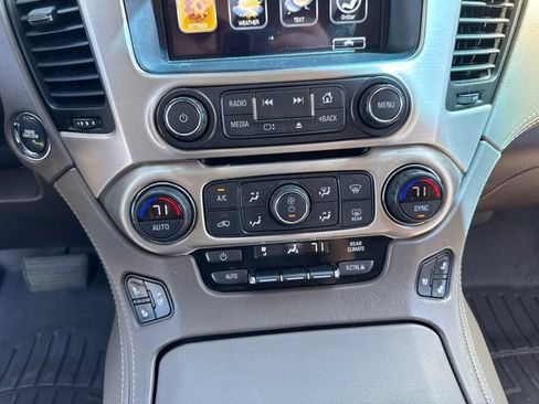 Used 2019 GMC Yukon Denali AWD/4WD image 26