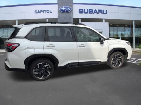 Used 2025 Subaru Forester Limited w/ Popular Package #1 AWD/4WD image 11
