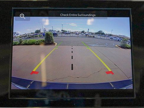 New 2025 Jeep Grand Cherokee L Laredo image 17