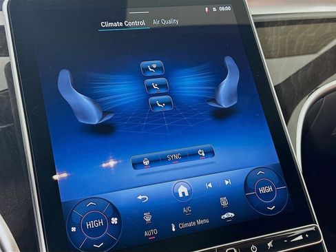 Certified 2026 Mercedes-Benz C 300 4MATIC Sedan image 19