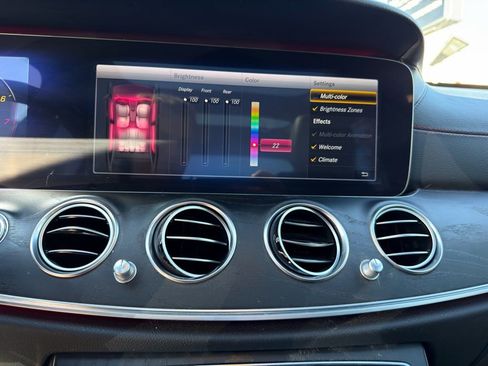 Used 2018 Mercedes-Benz E 43 AMG 4MATIC Sedan image 28