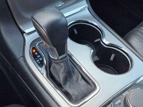 Used 2018 Jeep Grand Cherokee Limited AWD/4WD image 39