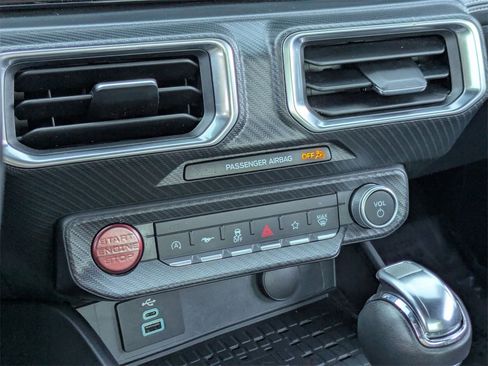 Used 2024 Ford Mustang Premium image 21