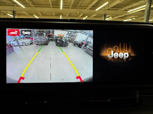 Used 2024 Jeep Wrangler Unlimited Rubicon 392 w/ Dual Top Group image 20