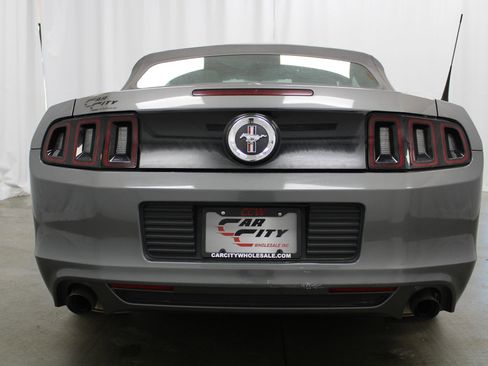 Used 2014 Ford Mustang Premium RWD image 7