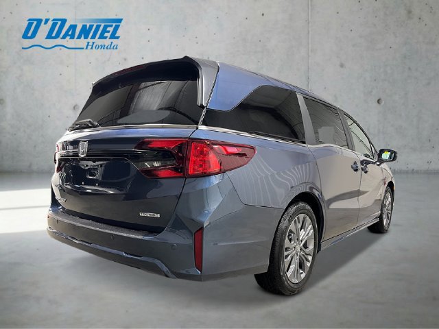 New 2027 Honda Odyssey Touring image 5