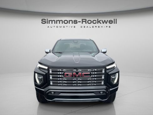 New 2026 GMC Canyon Denali w/ LPO, Denali Black Edition image 2