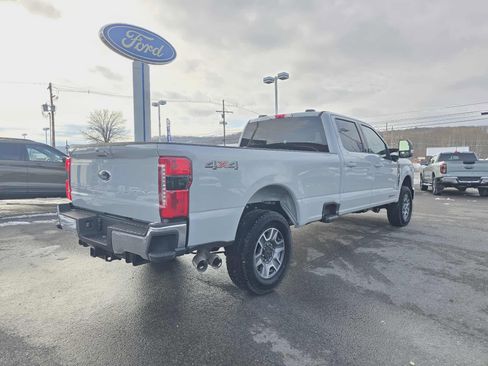 New 2026 Ford F250 Lariat image 3