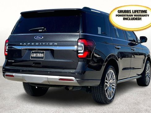 Used 2022 Ford Expedition Limited image 2